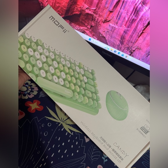 MOFII- Mini Wireless Keyboard Mouse Set Round (Multicolor Blue) - Picture 5 of 5